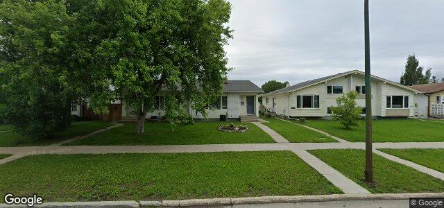 Larawan ng 1047 Buchanan Boulevard sa Winnipeg, Manitoba