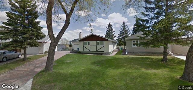 Larawan ng 105 Carberry Crescent sa Winnipeg, Manitoba