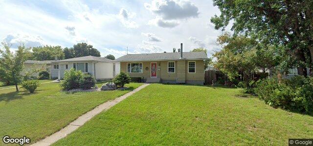 Larawan ng 108 Risbey Crescent sa Winnipeg, Manitoba