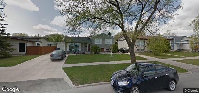 Larawan ng 1084 Crestview Park Drive sa Winnipeg, Manitoba