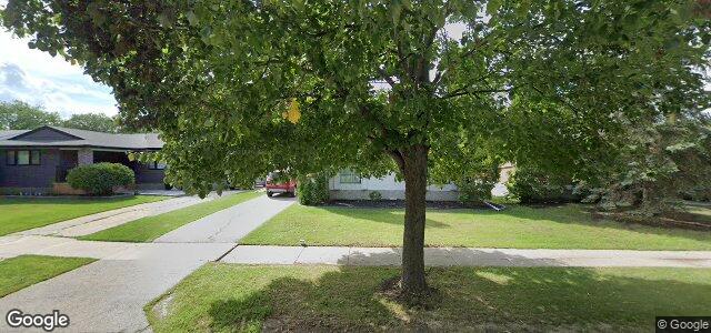 Larawan ng 11 Kay Crescent sa Winnipeg, Manitoba