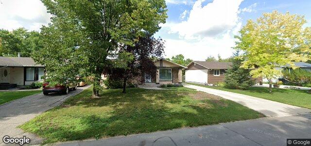 Larawan ng 11 Sabine Crescent sa Winnipeg, Manitoba