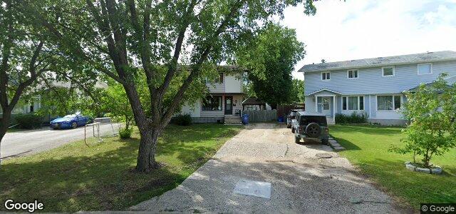 Larawan ng 110 Lake Ridge Road sa Winnipeg, Manitoba