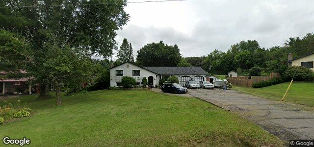 Larawan ng 111 Corbett Drive sa Winnipeg, Manitoba