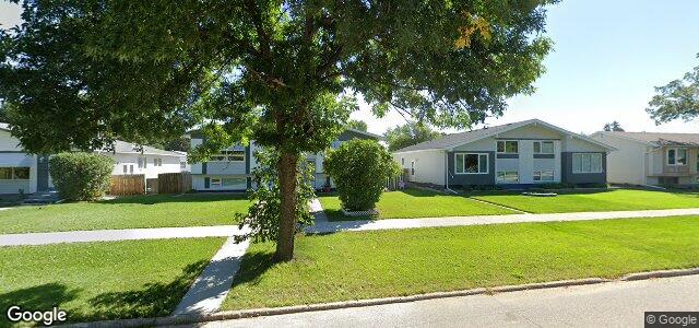 Larawan ng 1133 Buchanan Boulevard sa Winnipeg, Manitoba