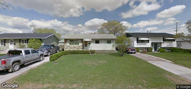 Larawan ng 1133 Crestview Park Drive sa Winnipeg, Manitoba