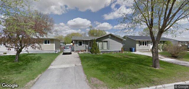 Larawan ng 1141 Crestview Park Drive sa Winnipeg, Manitoba