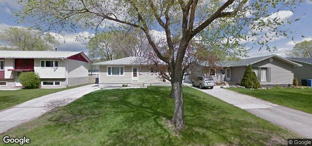 Larawan ng 1145 Crestview Park Drive sa Winnipeg, Manitoba