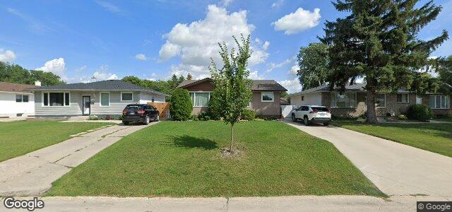 Larawan ng 115 Risbey Crescent sa Winnipeg, Manitoba
