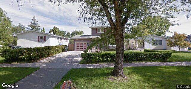 Larawan ng 115 Voyageur Avenue sa Winnipeg, Manitoba