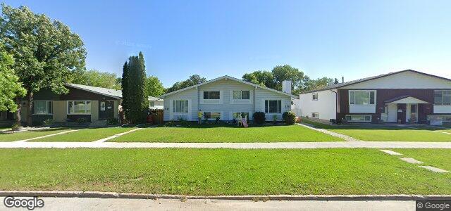 Larawan ng 1153 Buchanan Boulevard sa Winnipeg, Manitoba