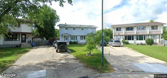 Larawan ng 116 Lake Ridge Road sa Winnipeg, Manitoba