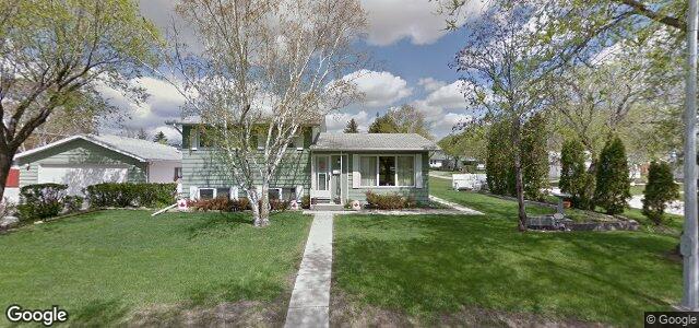 Larawan ng 1177 Crestview Park Drive sa Winnipeg, Manitoba