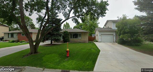 Larawan ng 118 Costello Drive sa Winnipeg, Manitoba