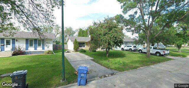 Larawan ng 122 Deloraine Drive sa Winnipeg, Manitoba