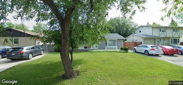 Larawan ng 125 Deloraine Drive sa Winnipeg, Manitoba