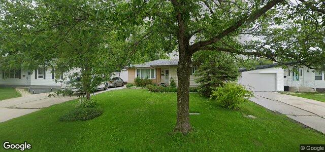 Larawan ng 131 Costello Drive sa Winnipeg, Manitoba