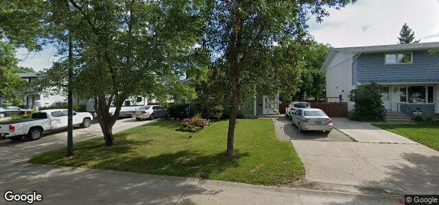 Larawan ng 139 Lake Ridge Road sa Winnipeg, Manitoba