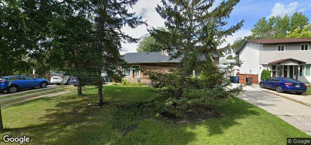 Larawan ng 140 Lake Ridge Road sa Winnipeg, Manitoba