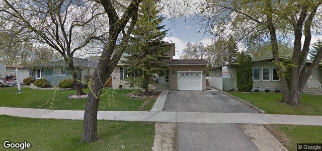 Larawan ng 143 Voyageur Avenue sa Winnipeg, Manitoba