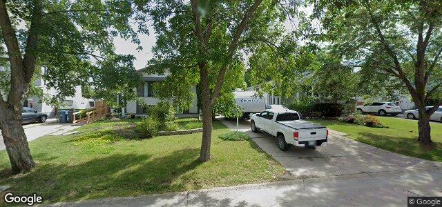 Larawan ng 145 Lake Ridge Road sa Winnipeg, Manitoba