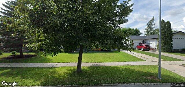 Larawan ng 15 Kay Crescent sa Winnipeg, Manitoba