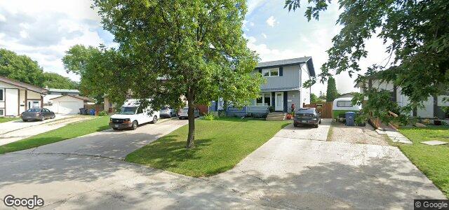 Larawan ng 151 Lake Ridge Road sa Winnipeg, Manitoba