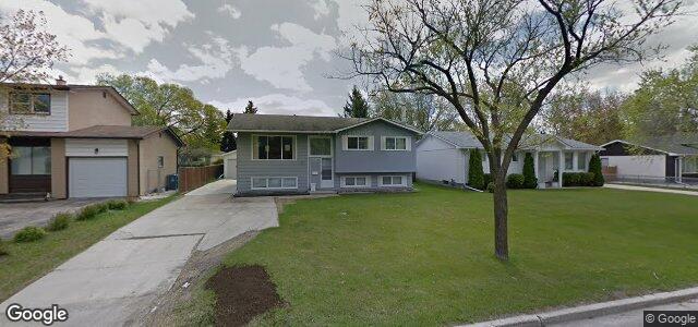 Larawan ng 152 Voyageur Avenue sa Winnipeg, Manitoba