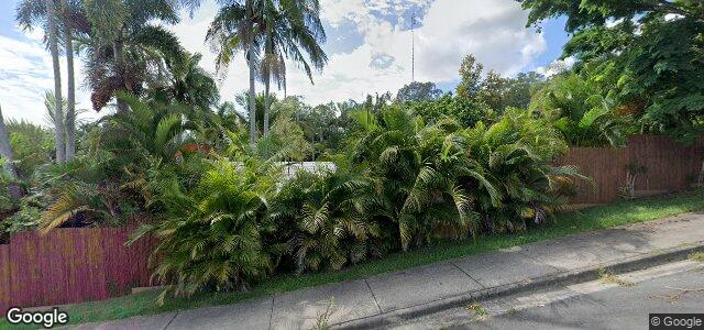 Larawan ng 16 Deloraine Drive sa Winnipeg, Manitoba