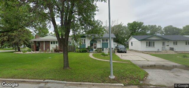 Larawan ng 177 Lumsden Avenue sa Winnipeg, Manitoba