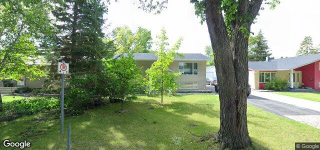 Larawan ng 18 Nemy Crescent sa Winnipeg, Manitoba