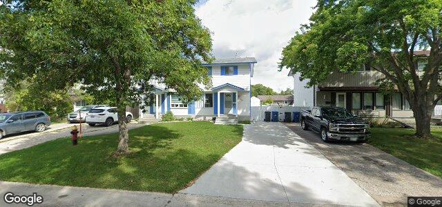 Larawan ng 181 Lake Ridge Road sa Winnipeg, Manitoba