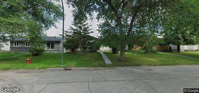 Larawan ng 19 Ashern Road sa Winnipeg, Manitoba