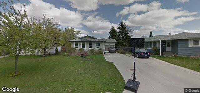 Larawan ng 19 Deerhorn Lane sa Winnipeg, Manitoba