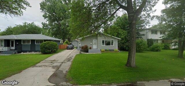 Larawan ng 19 Hedges Bay sa Winnipeg, Manitoba