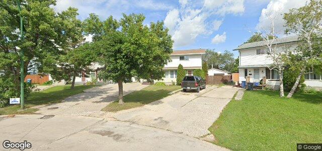 Larawan ng 195 Lake Ridge Road sa Winnipeg, Manitoba