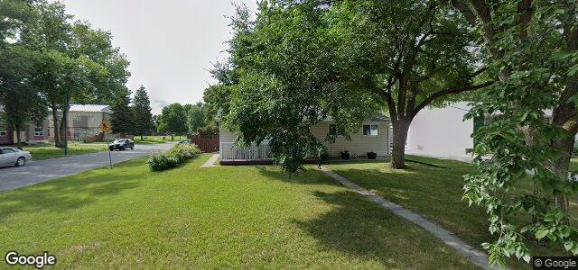 Photo of 2 Nemy Crescent in Winnipeg, Manitoba