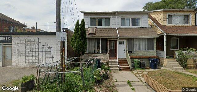 Photo of 200 Lumsden Avenue in Winnipeg, Manitoba