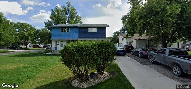 Larawan ng 208 Lake Ridge Road sa Winnipeg, Manitoba