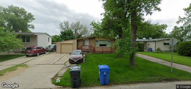 Larawan ng 21 Hollingsworth Avenue sa Winnipeg, Manitoba