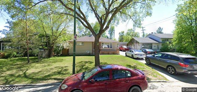 Larawan ng 210 Fairlane Avenue sa Winnipeg, Manitoba