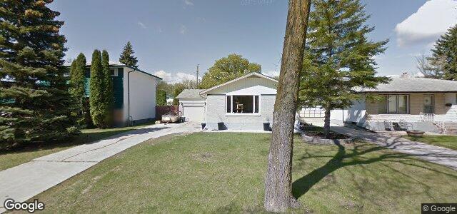 Larawan ng 211 Doran Bay sa Winnipeg, Manitoba