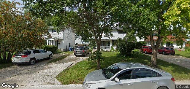 Larawan ng 213 Lake Ridge Road sa Winnipeg, Manitoba