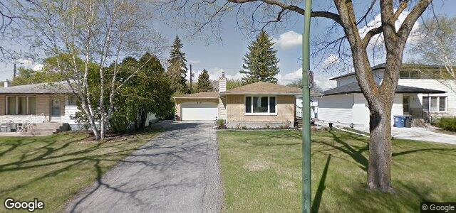 Larawan ng 215 Doran Bay sa Winnipeg, Manitoba