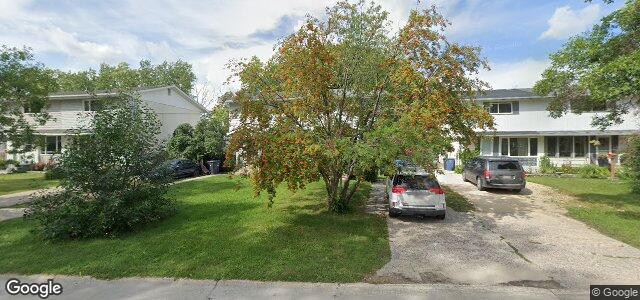 Larawan ng 217 Lake Ridge Road sa Winnipeg, Manitoba