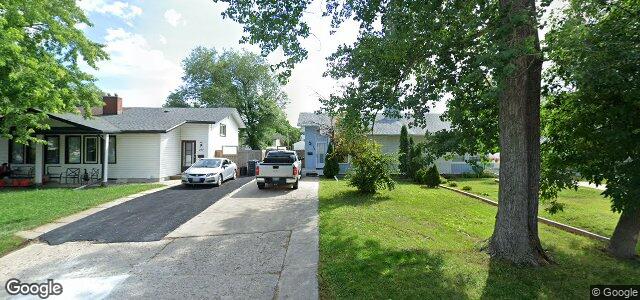 Larawan ng 218 Lake Ridge Road sa Winnipeg, Manitoba