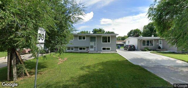 Larawan ng 22 Voyageur Avenue sa Winnipeg, Manitoba