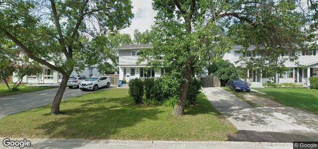 Larawan ng 225 Lake Ridge Road sa Winnipeg, Manitoba