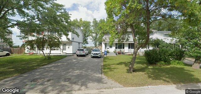 Larawan ng 227 Lake Ridge Road sa Winnipeg, Manitoba