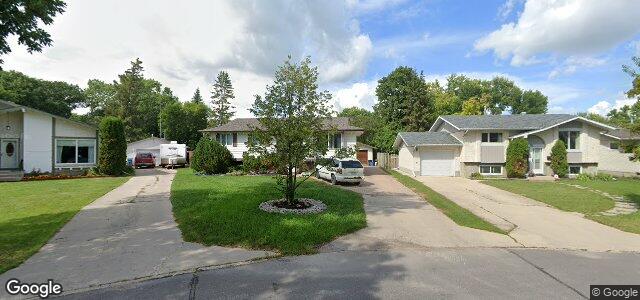 Larawan ng 23 Sabine Crescent sa Winnipeg, Manitoba